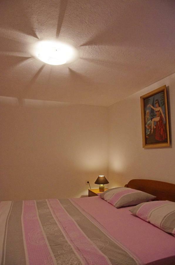 Large And Charming Near With Big & Sunny Terrace * Sumartin